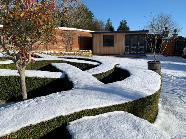 About the garden Knot Garden Snow